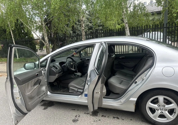 Honda Civic cena 19999 przebieg: 263000, rok produkcji 2009 z Warszawa małe 191
